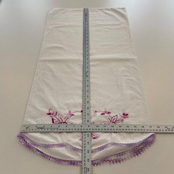 Vintage White Pillowcases With Purple Floral Embroidery & Crochet Trims scallop - Picture 11 of 14